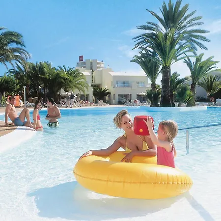 Hotel Riu Oliva