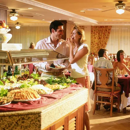 Hotel Riu Oliva