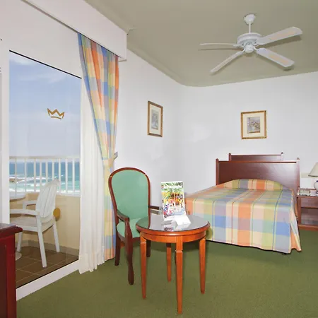 Riu Oliva コラレホ