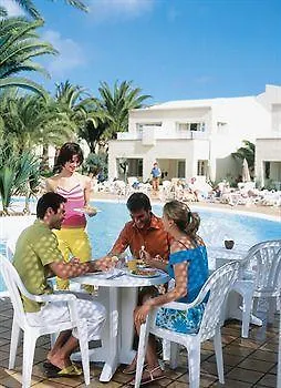 Riu Oliva ホテル 3*