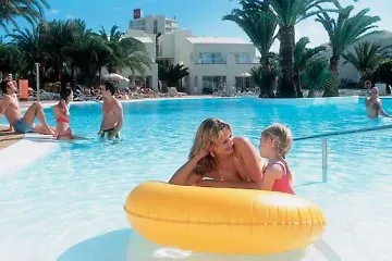 Отель Riu Oliva 3*