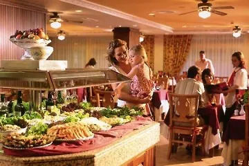 ホテル Riu Oliva コラレホ