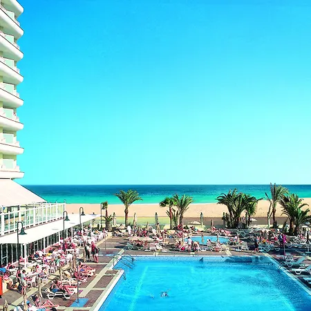 מלון Riu Oliva 3*