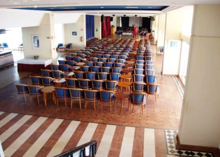 Riu Oliva Szálloda 3*